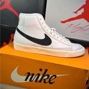 Nike Blazer Mid Size 10 Men’s